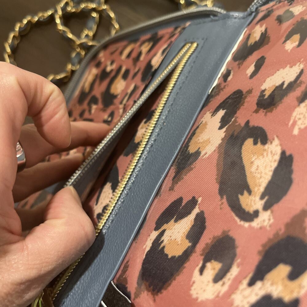 G.I.L.I. Faux Leather Wallet Crossbody with Chain Strap - Picture 11 of 14